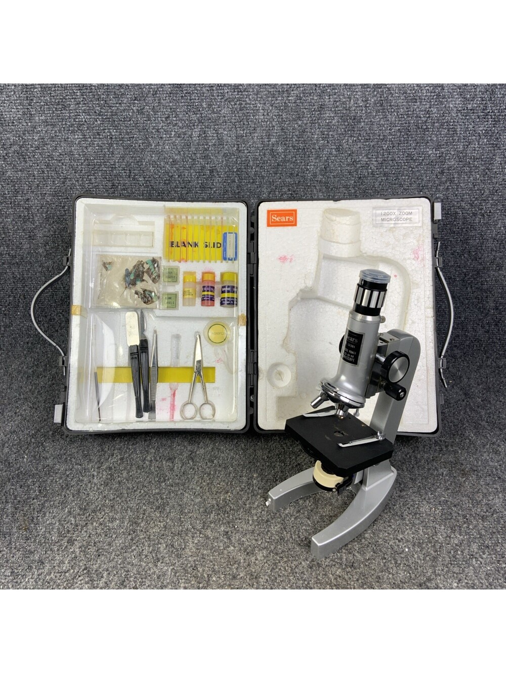Sears 1200X Power Zoom Microscope Set  49-24384 w/ Case & Accessories Vintage